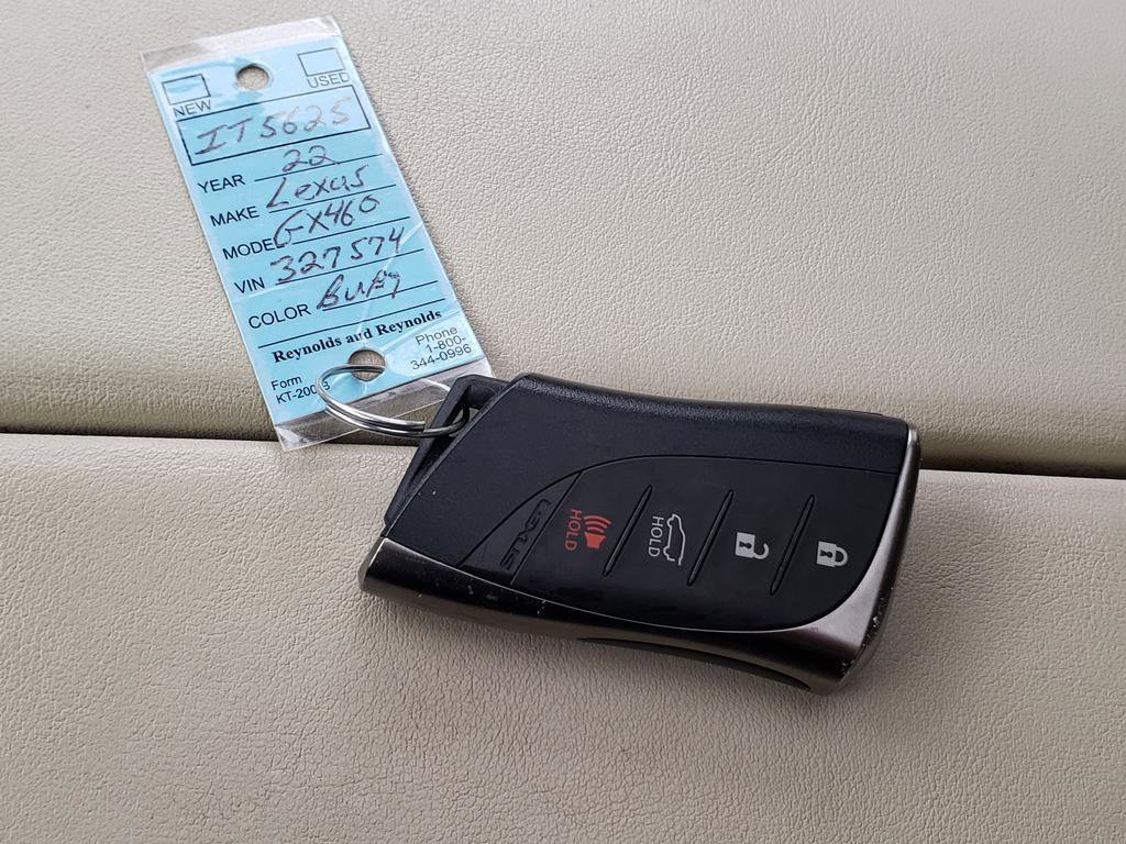 Used 2022 Lexus GX 460 w/ Accessory Package image 41