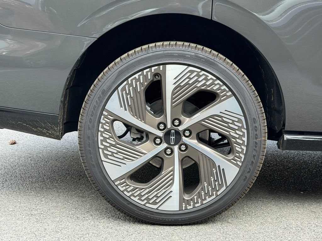 New 2026 Lincoln Navigator Black Label AWD/4WD image 6