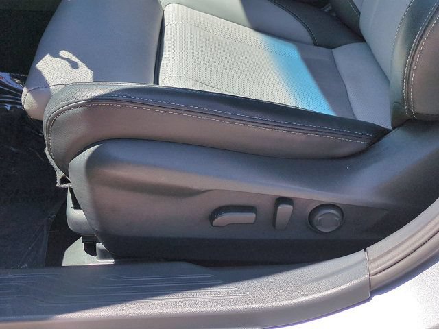 Used 2022 Subaru Outback Limited w/ Popular Package #2 AWD/4WD image 17