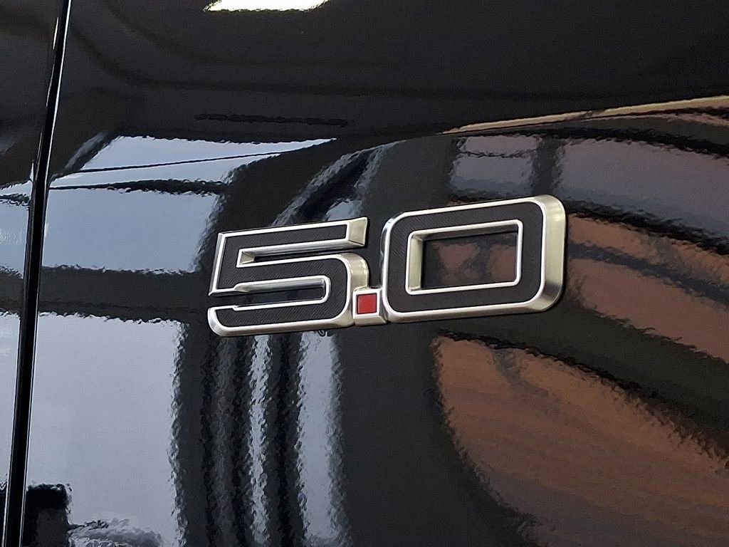 Used 2024 Ford Mustang GT Premium image 31