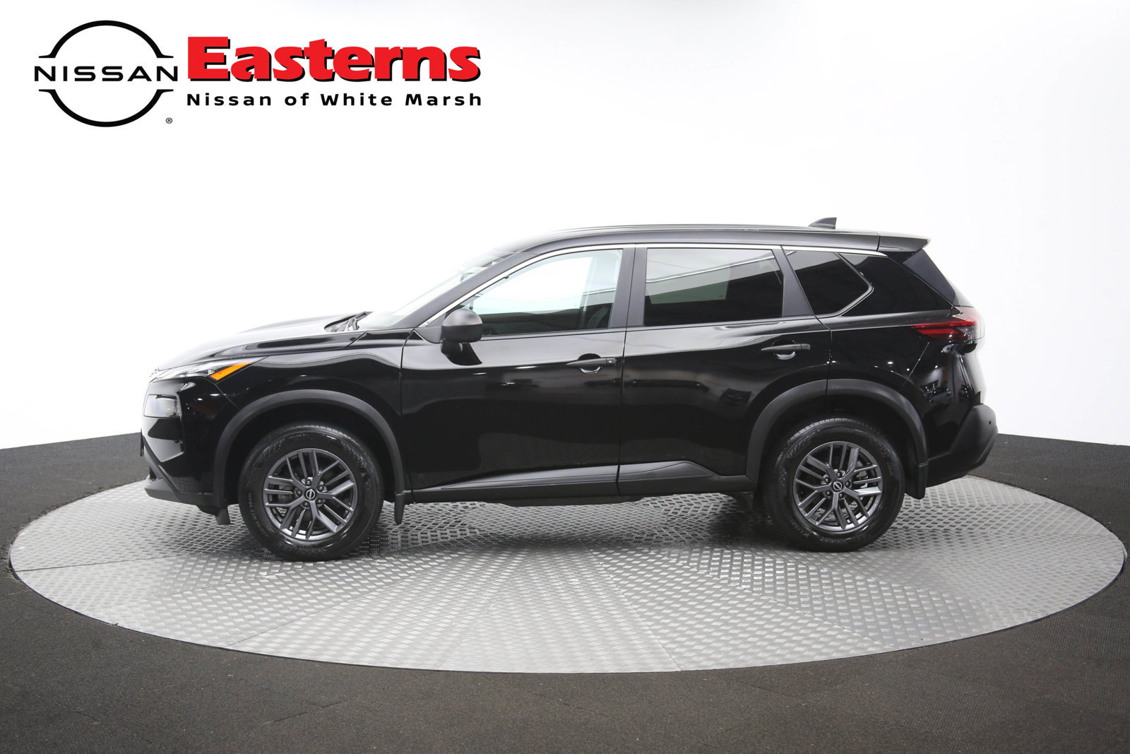 Used 2023 Nissan Rogue S AWD/4WD image 56
