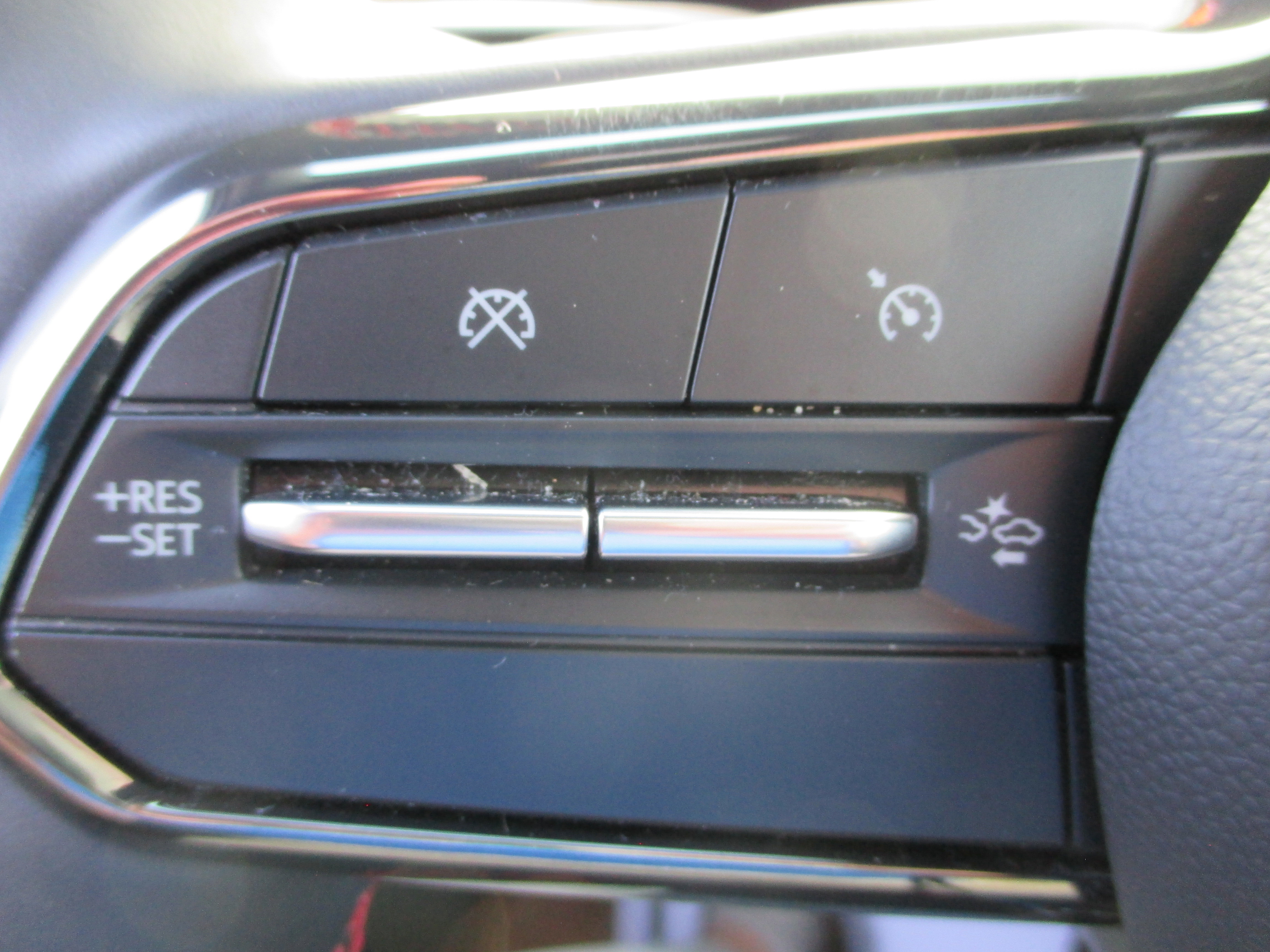 Used 2024 Chevrolet Blazer EV RS image 26