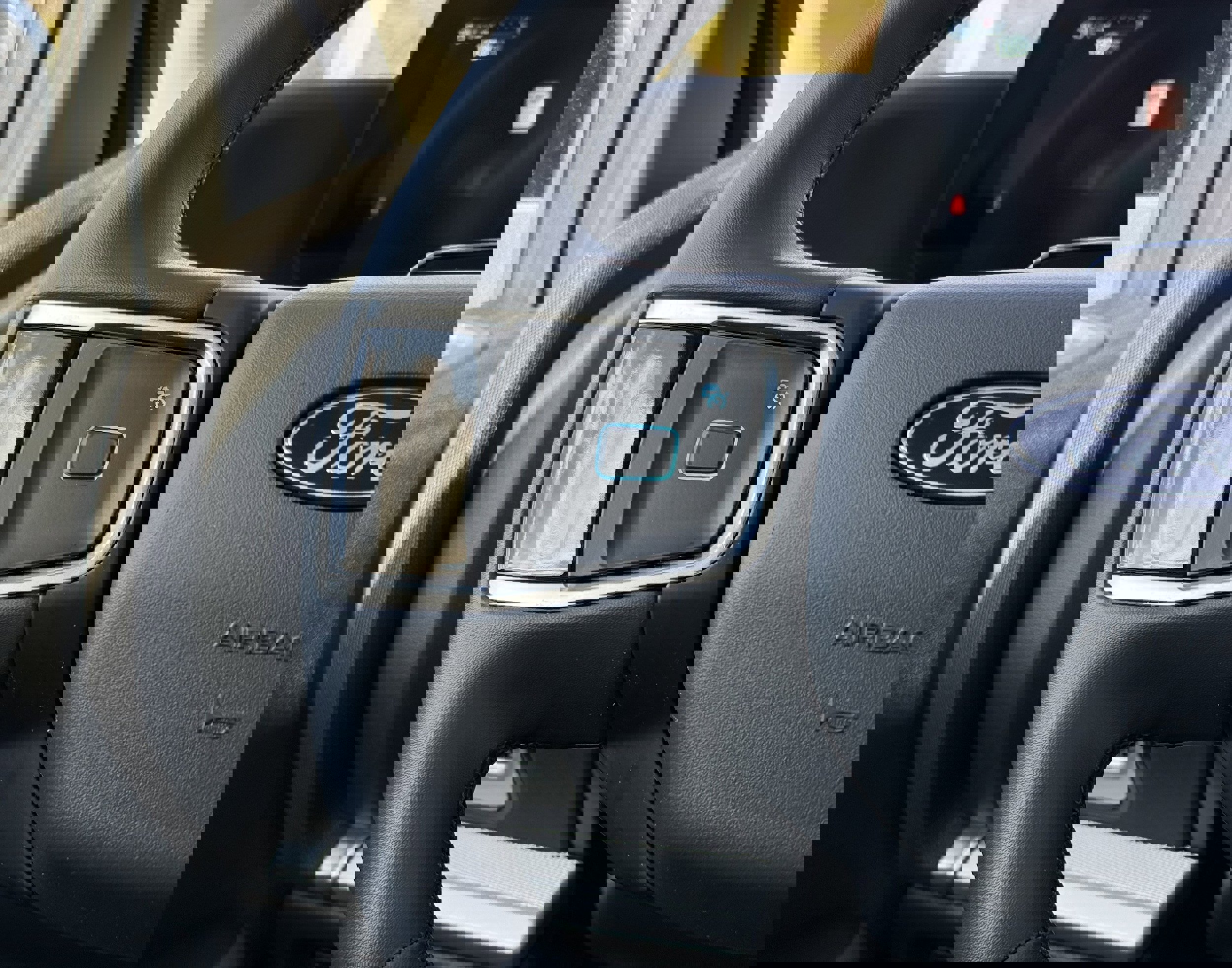 Used 2025 Ford Expedition Max Active image 16