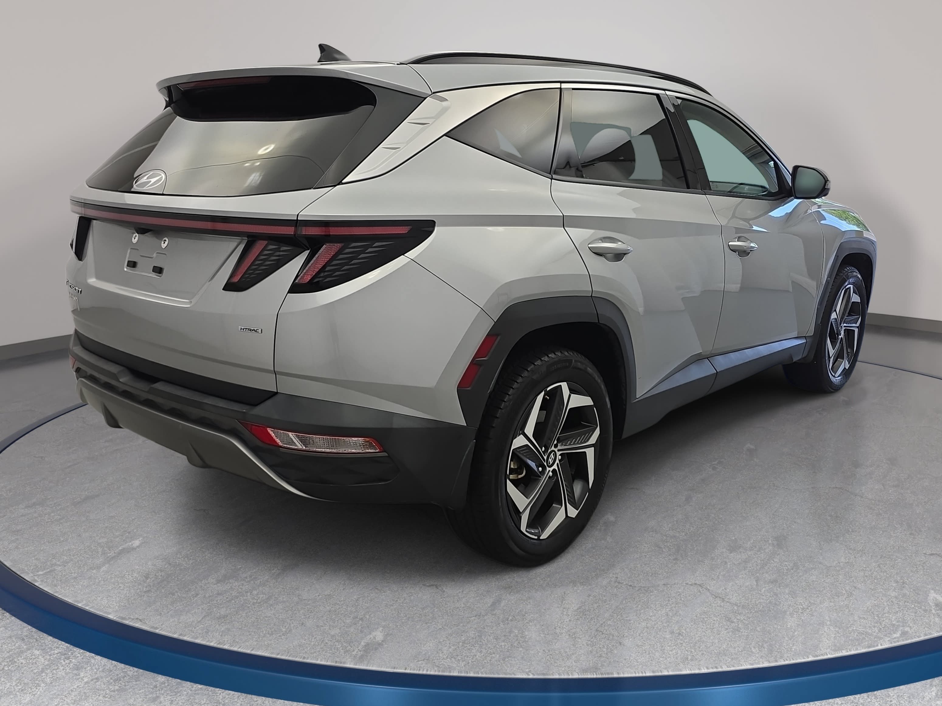 Used 2023 Hyundai Tucson Limited AWD/4WD image 5