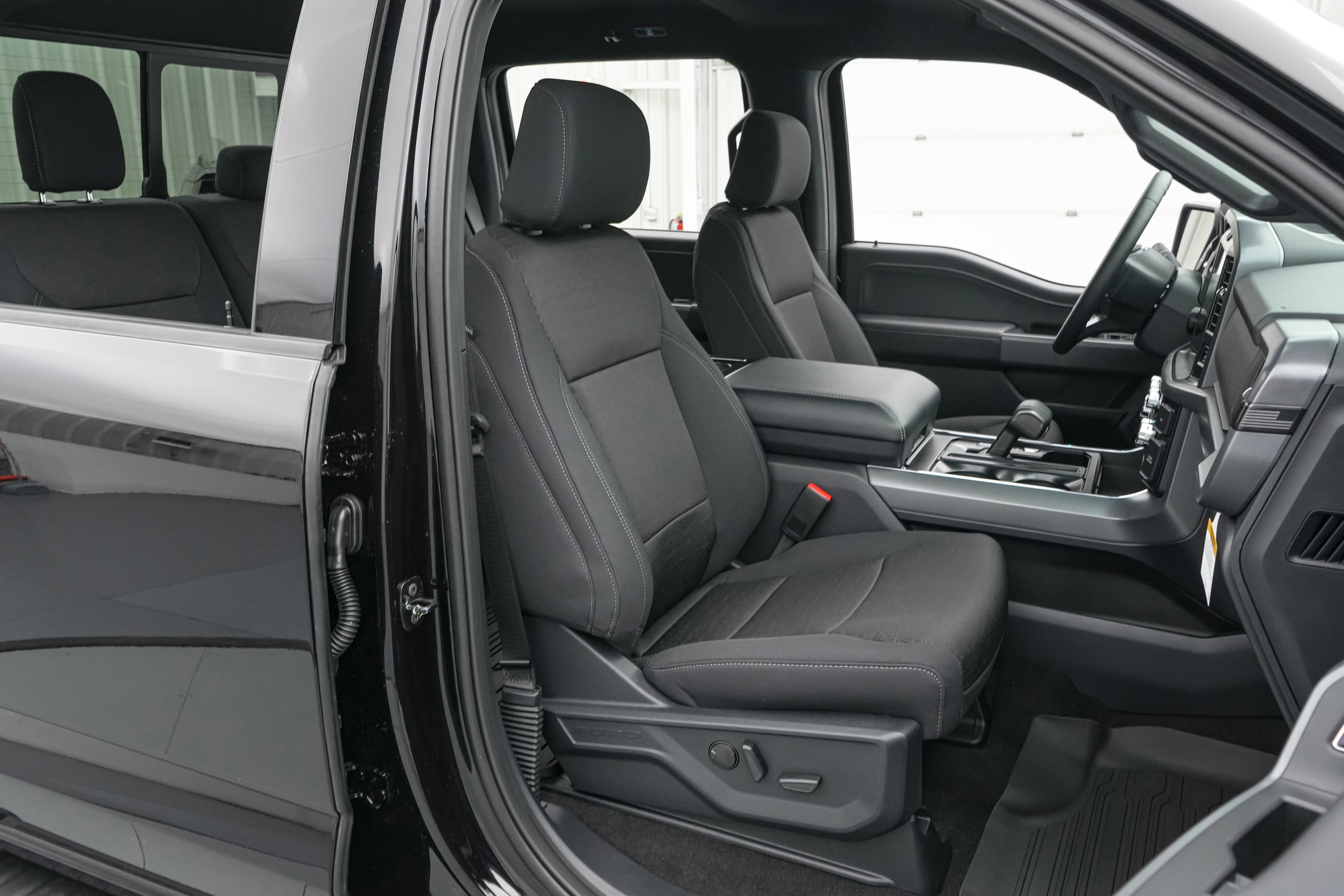 New 2026 Ford F150 XLT AWD/4WD image 21