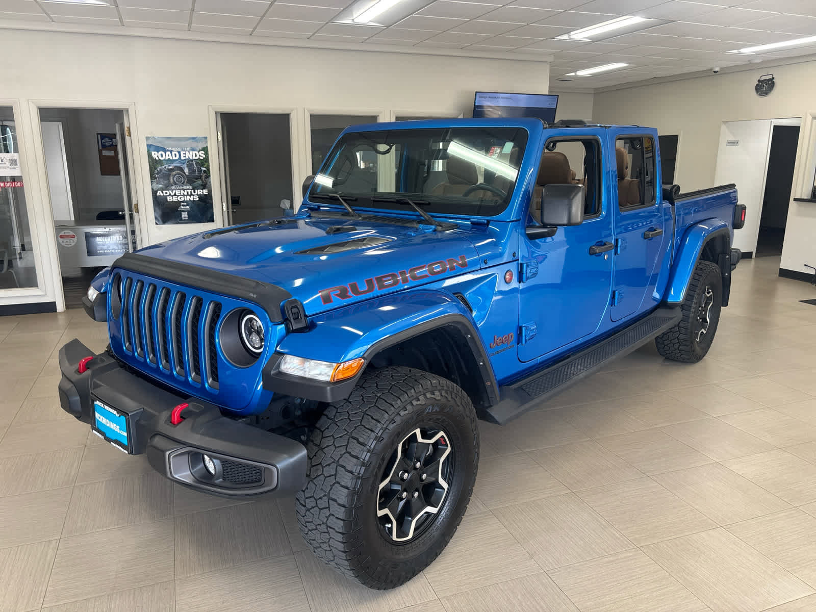 Used 2022 Jeep Gladiator Rubicon w/ Cold Weather Group image 1