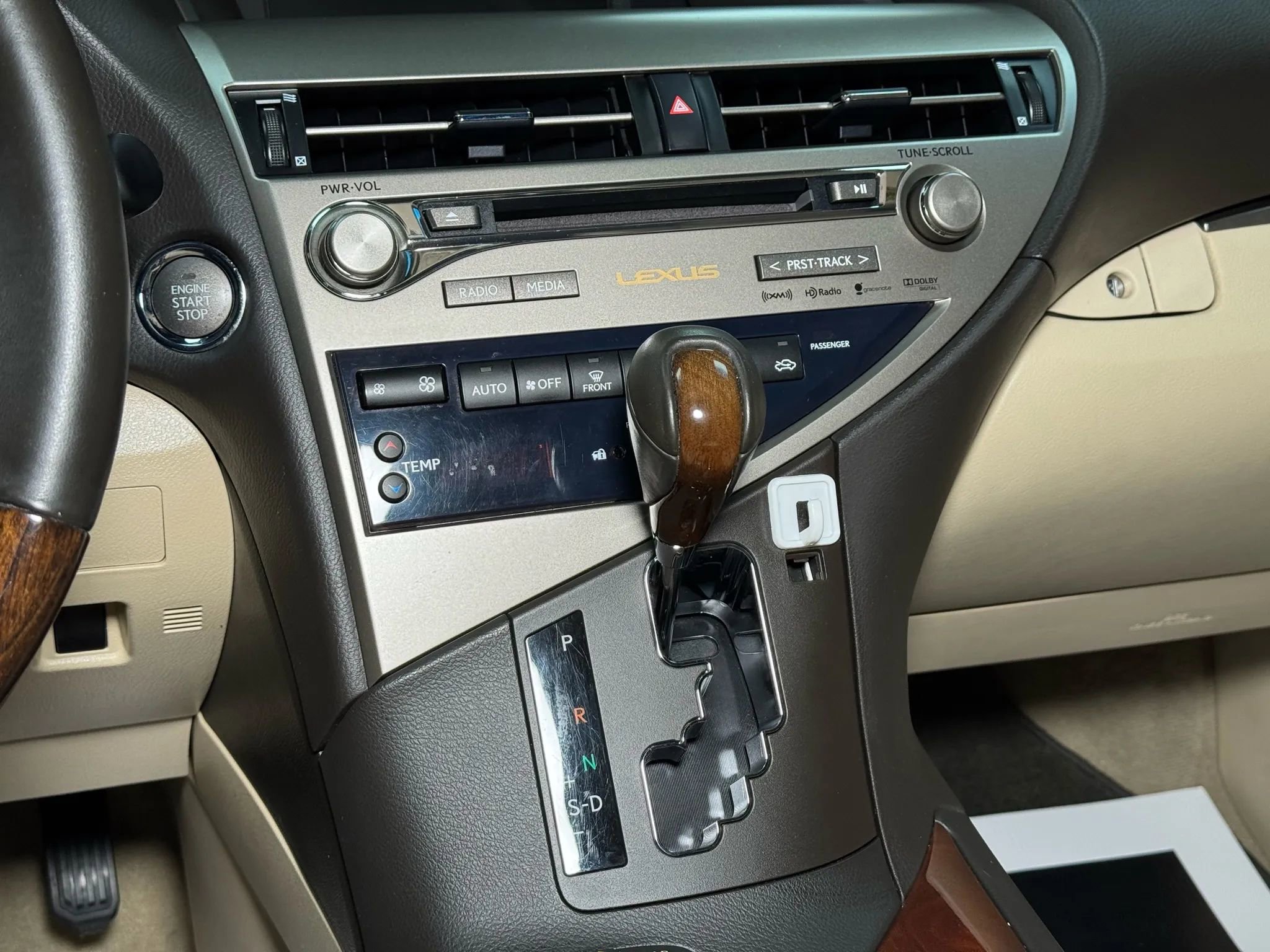 Used 2013 Lexus RX 350 AWD w/ Navigation Pkg image 30