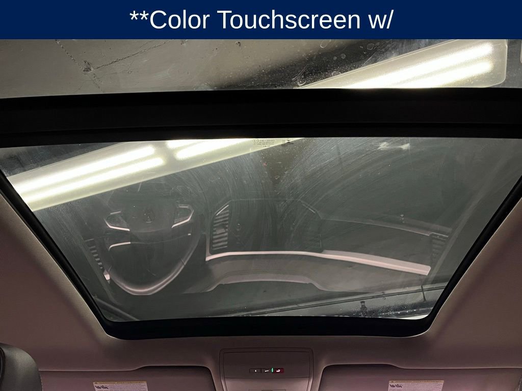 Used 2023 Volkswagen Atlas SE w/ Panoramic Sunroof Package image 10