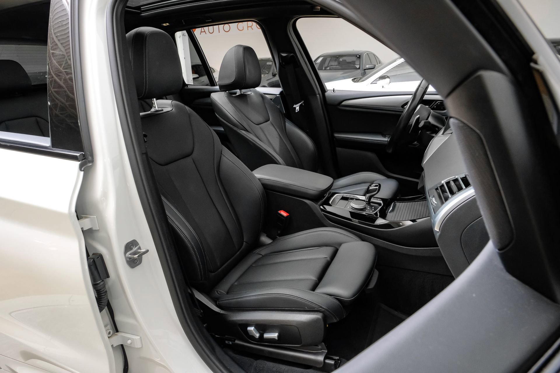 Used 2023 BMW X3 sDrive30i w/ M Sport Package image 37