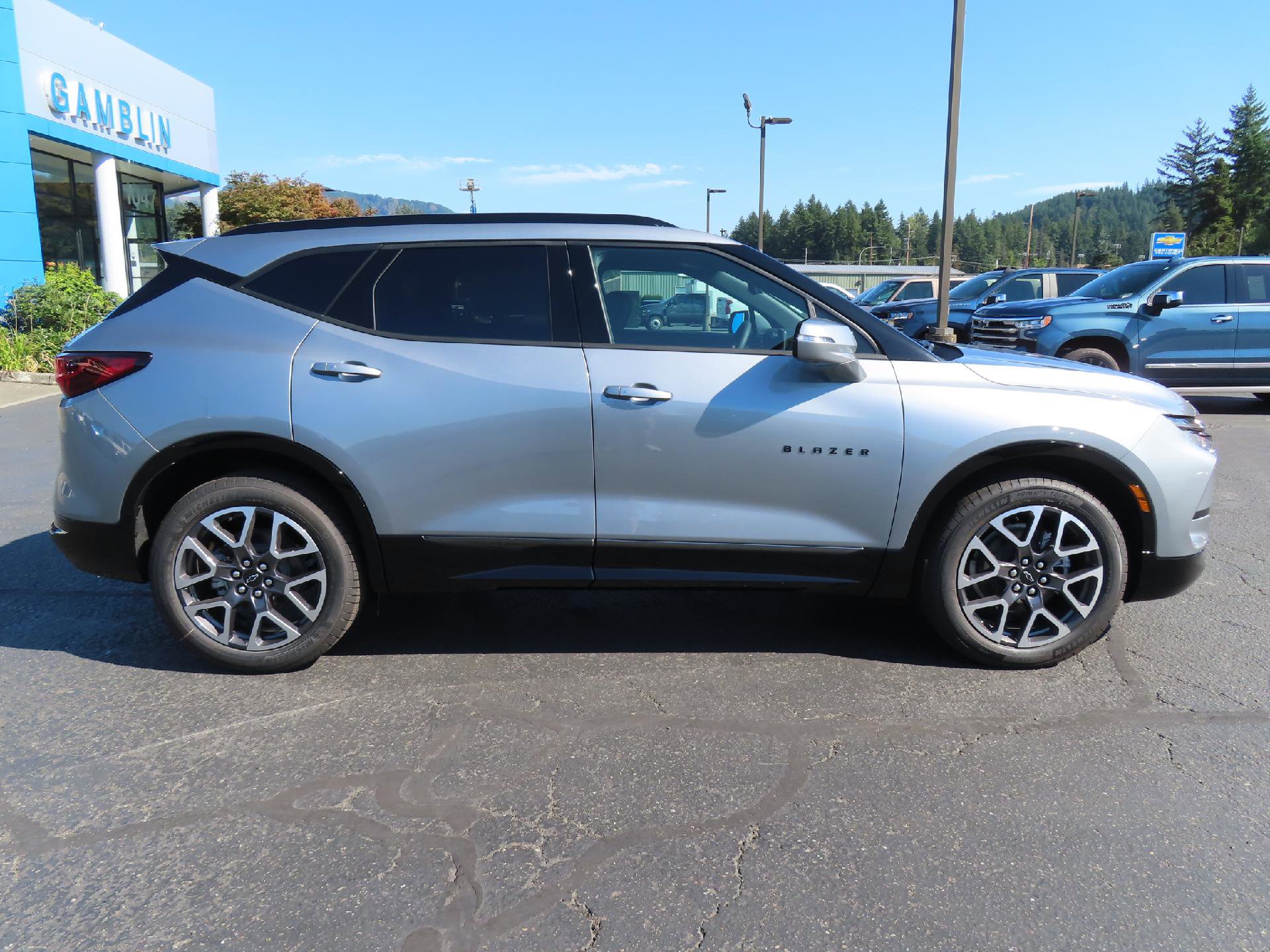 New 2025 Chevrolet Blazer RS w/ Driver Confidence II Package image 9