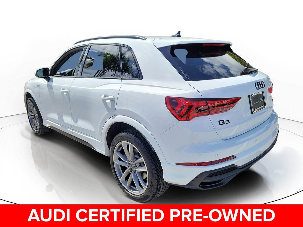 Certified 2025 Audi Q3 2.0T Premium w/ Convenience Package image 3