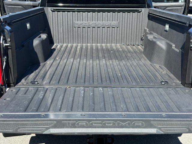 Certified 2025 Toyota Tacoma SR5 AWD/4WD image 26