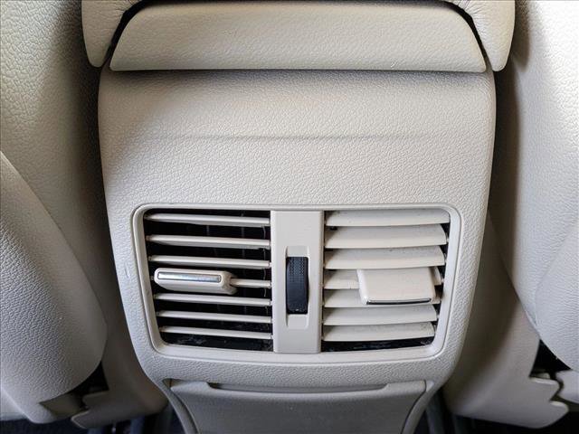 Used 2019 Mercedes-Benz GLA 250 image 16