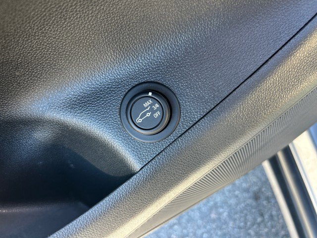 Used 2020 Buick Envision Preferred image 16