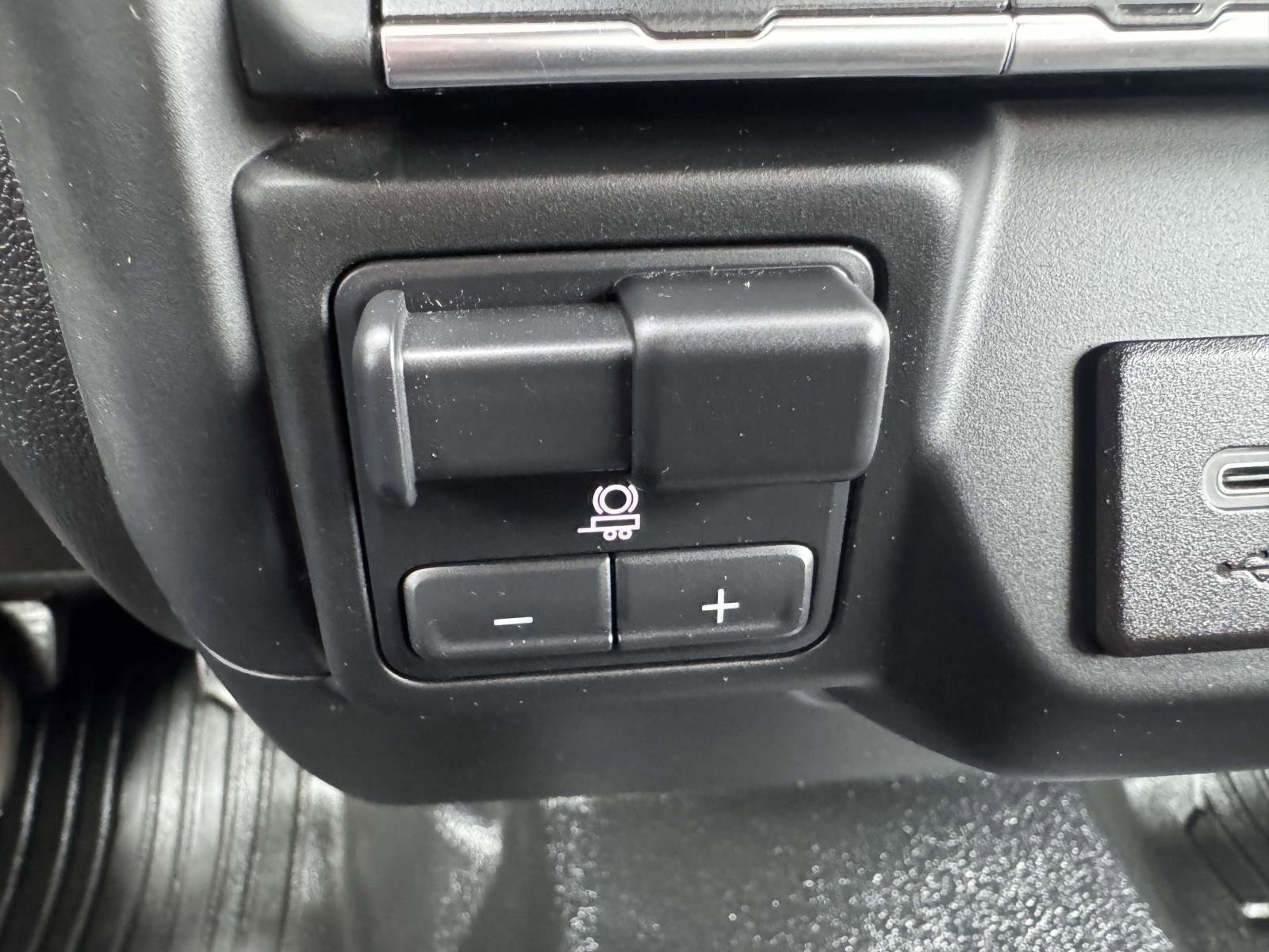 Used 2024 Chevrolet Silverado 3500 W/T w/ WT Convenience Package image 24