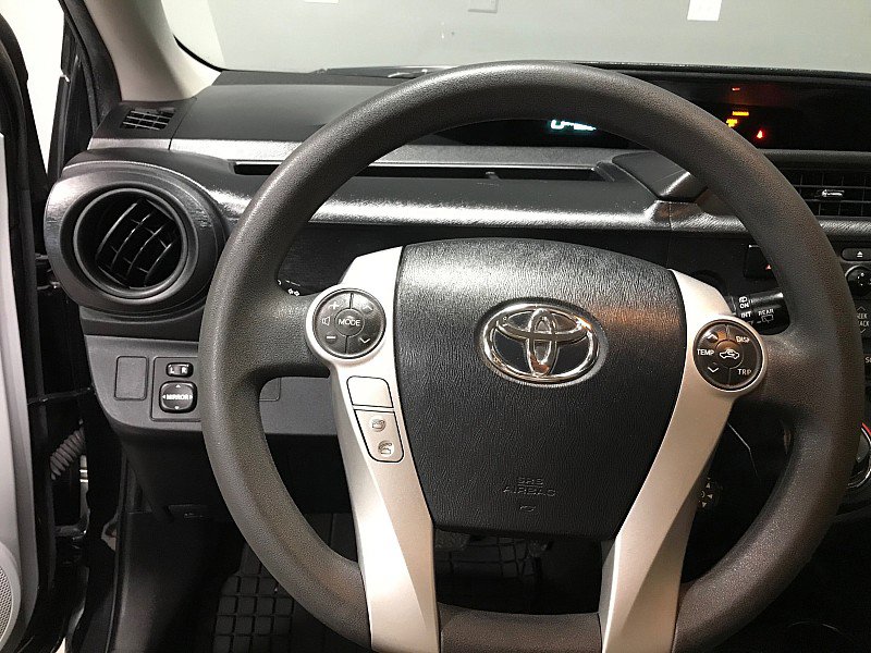 Used 2014 Toyota Prius C Two image 22