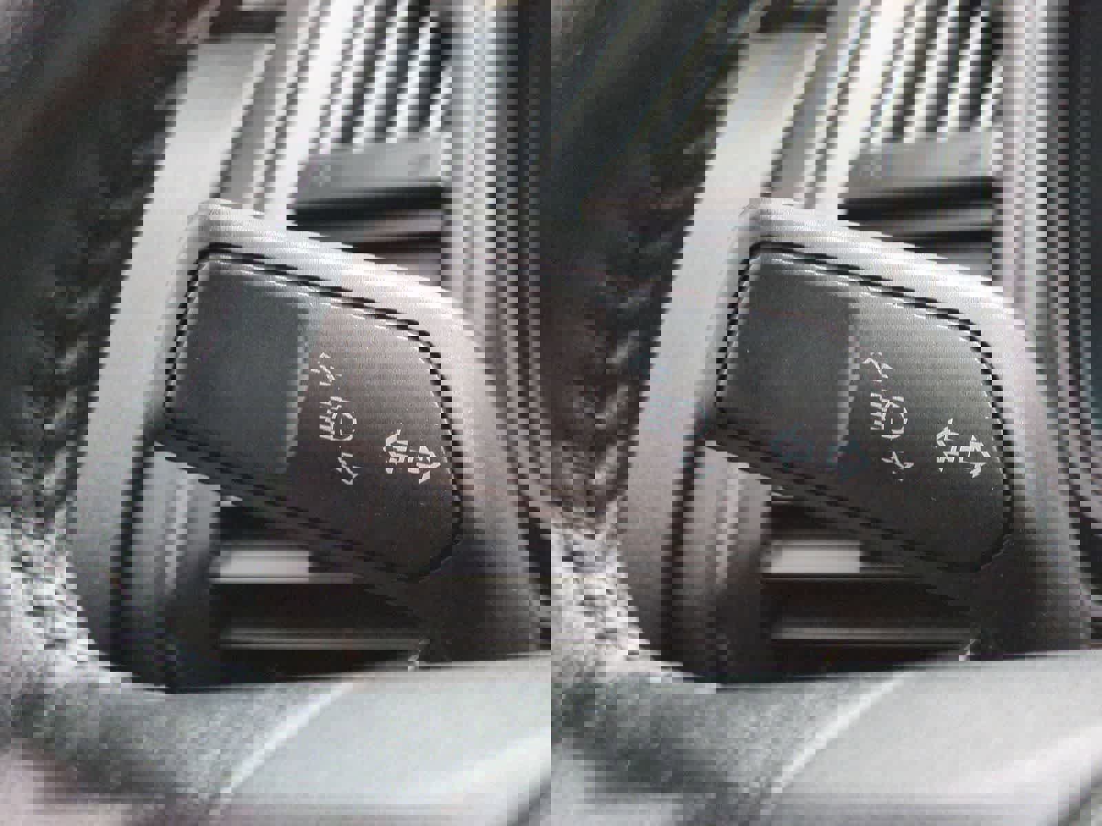 Used 2019 Ford EcoSport SE w/ SE Convenience Package AWD/4WD image 28