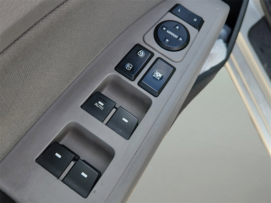 Used 2020 Hyundai Elantra Value Edition image 15