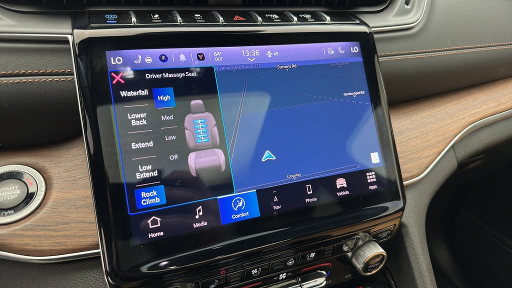 Used 2023 Jeep Grand Cherokee Summit AWD/4WD image 26