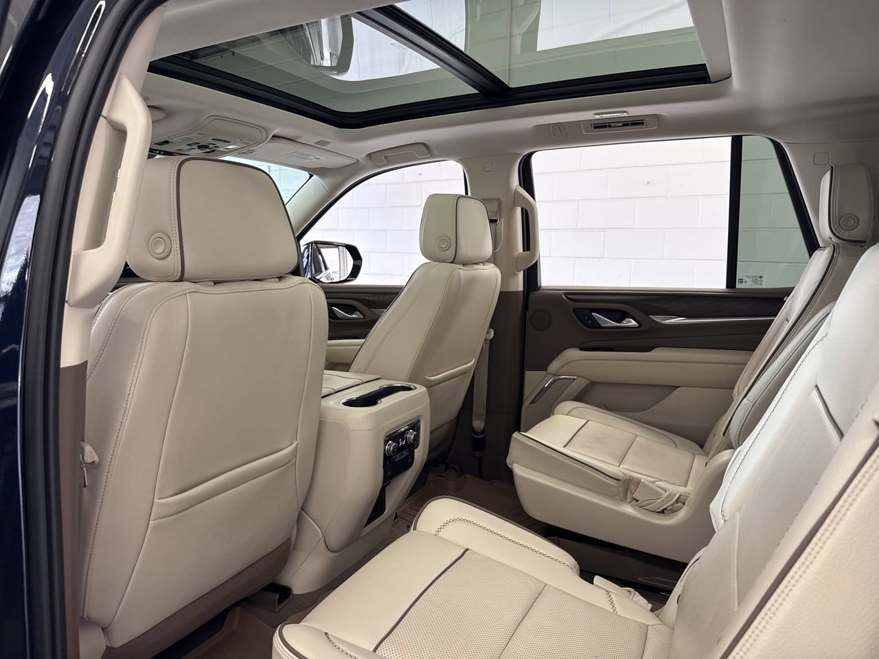 Used 2022 GMC Yukon Denali image 44