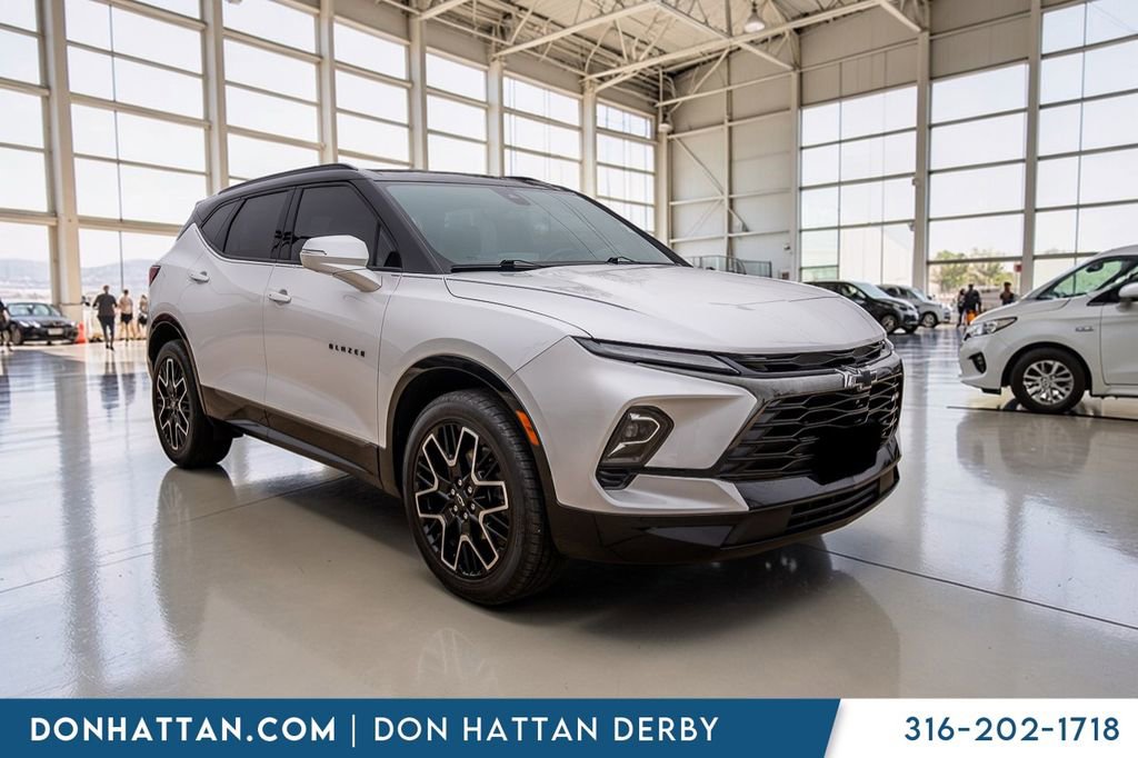 Used 2023 Chevrolet Blazer RS w/ Driver Confidence II Package image 39