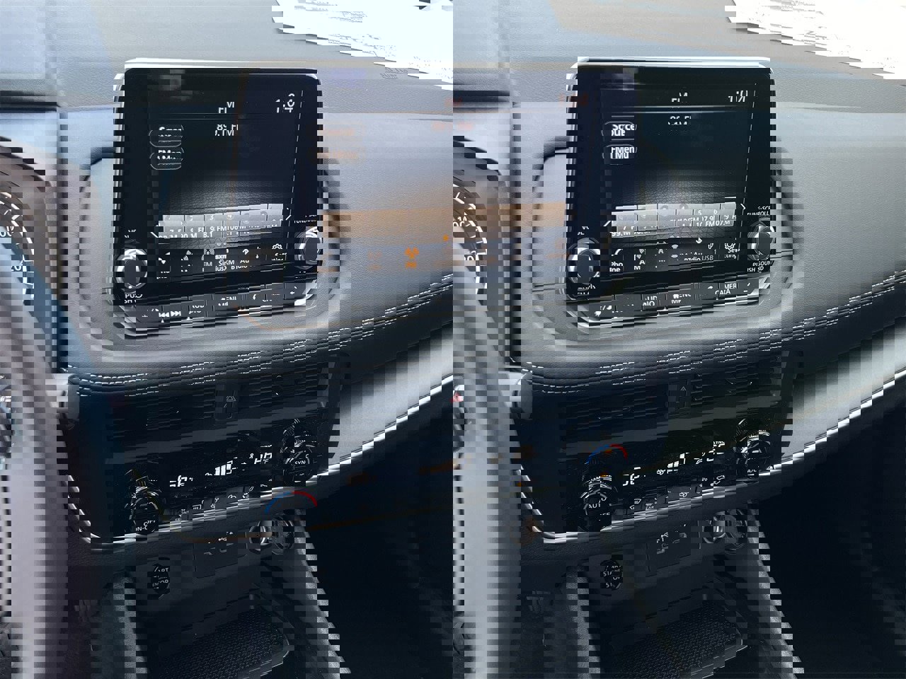 New 2026 Nissan Rogue SV image 10