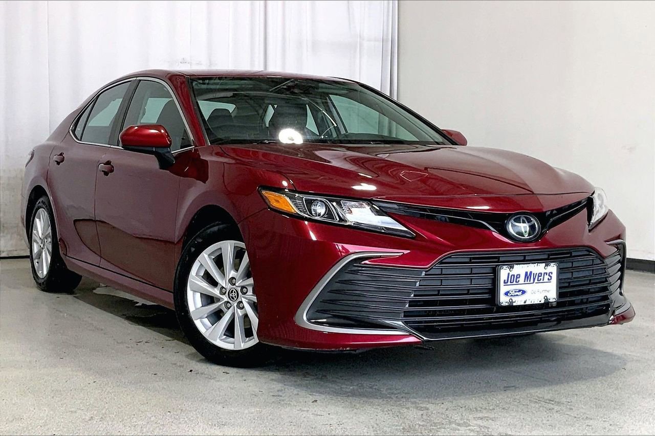 Used 2022 Toyota Camry LE