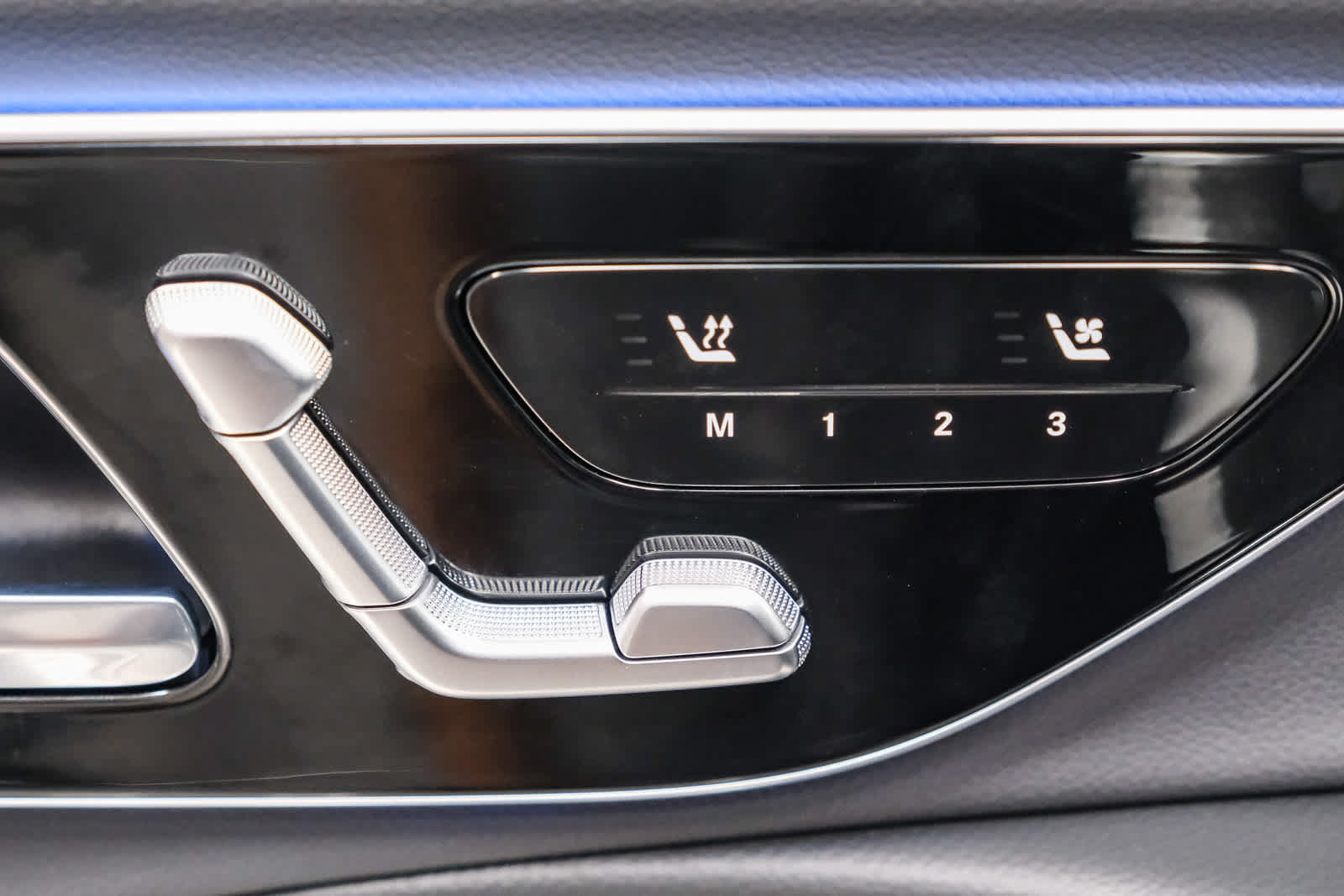 Used 2026 Mercedes-Benz E 350 Sedan image 28