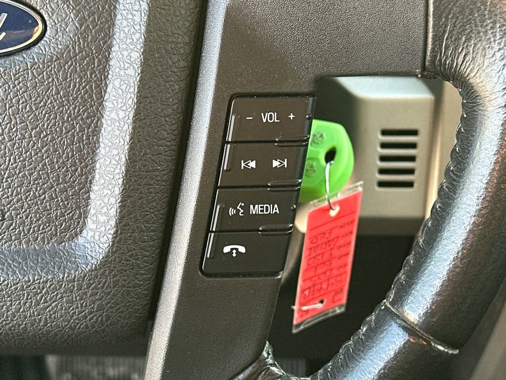 Used 2013 Ford F150 Lariat image 23