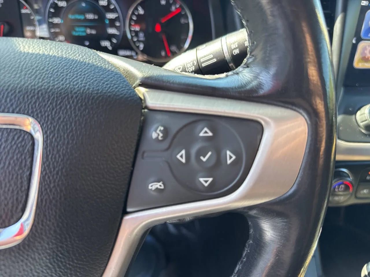Used 2019 GMC Acadia Denali w/ Technology Package AWD/4WD image 15