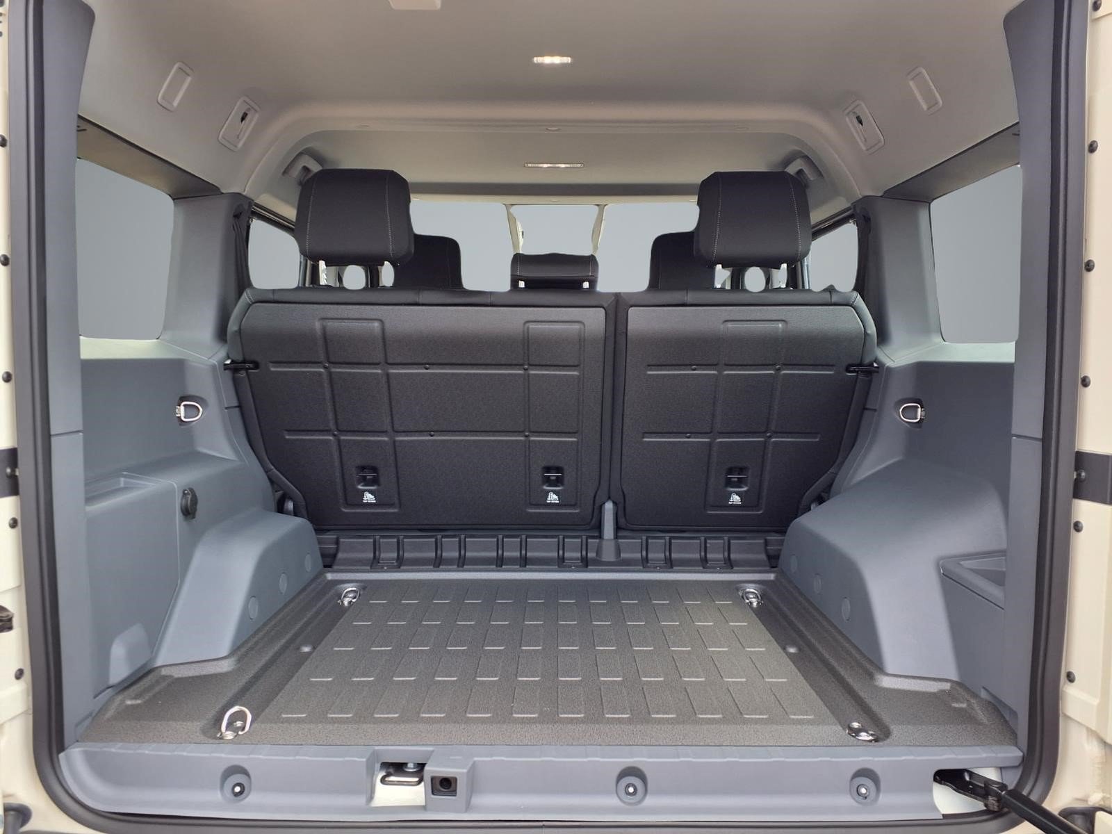 New 2026 INEOS Grenadier Station Wagon AWD/4WD image 10