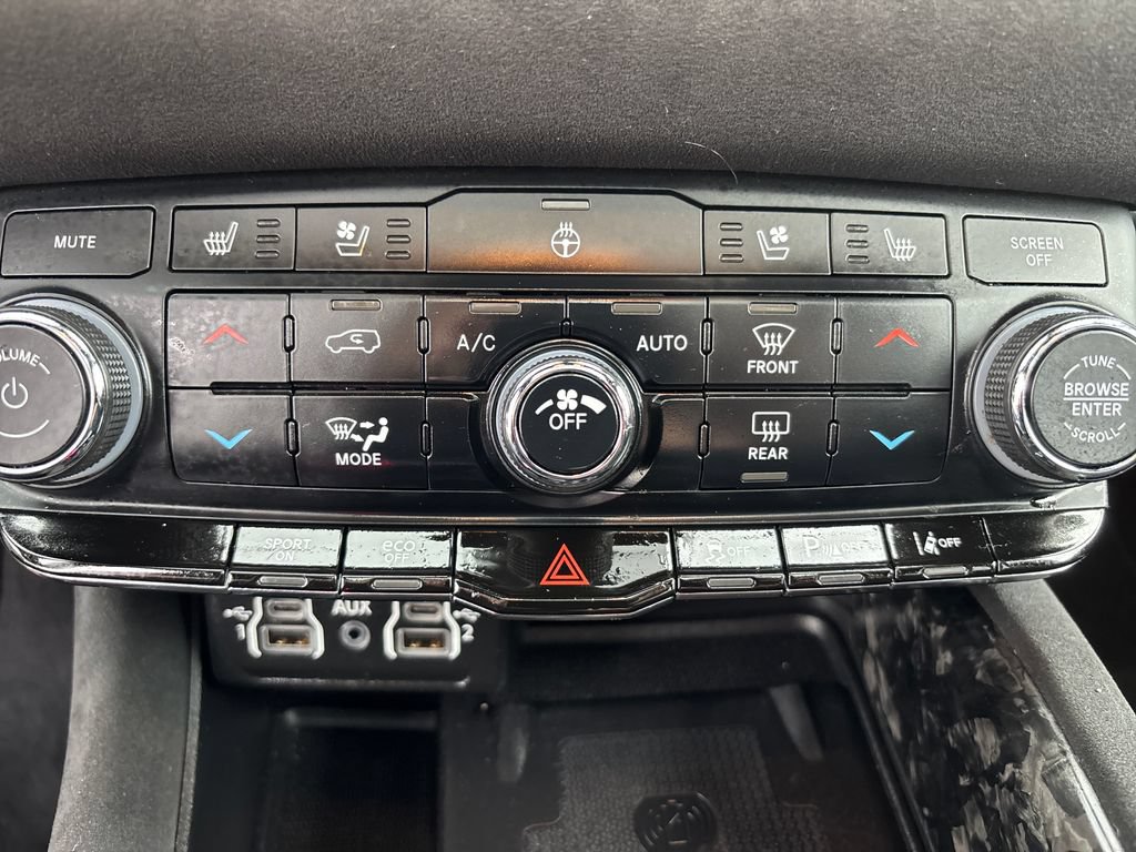 Used 2023 Dodge Durango R/T w/ Hemi Orange Plus Package AWD/4WD image 35