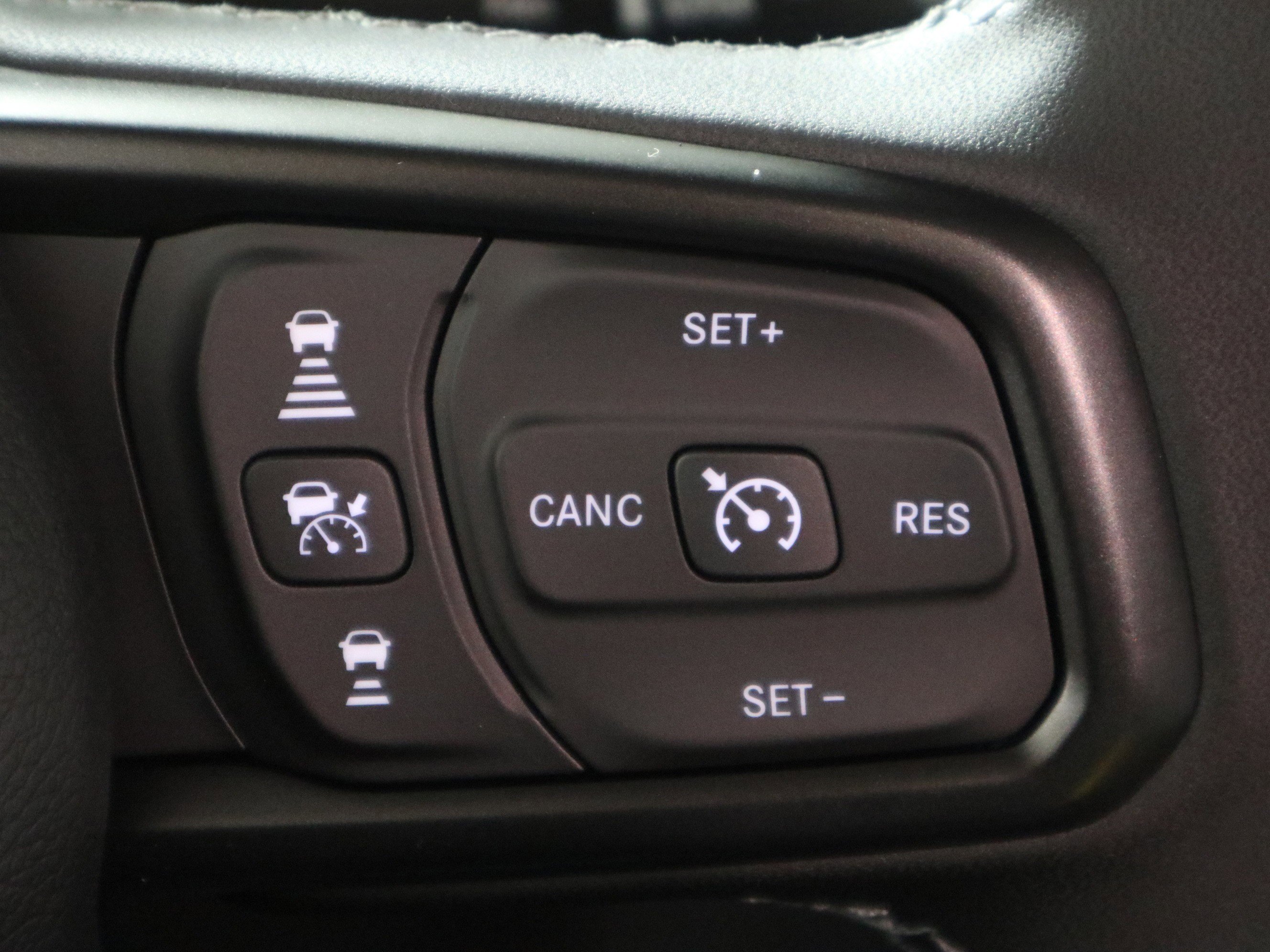 New 2026 Jeep Gladiator Sport AWD/4WD image 29