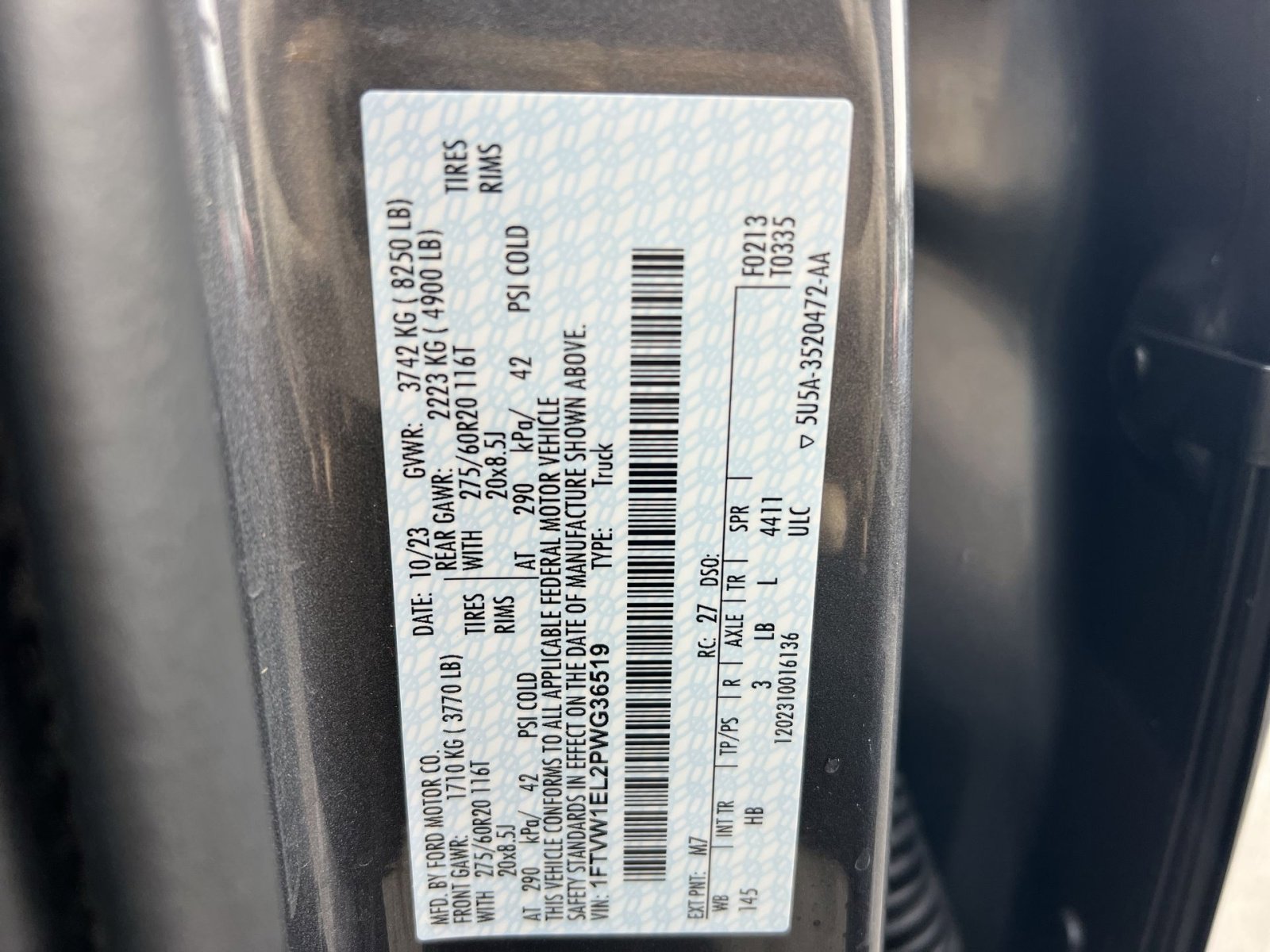 Used 2023 Ford F150 Lightning Lariat image 36