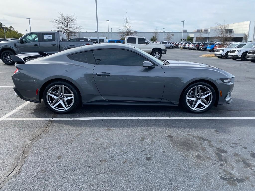 Certified 2024 Ford Mustang Coupe image 7