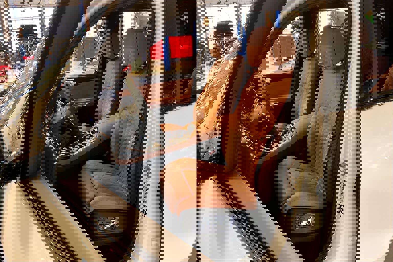 New 2026 BMW X7 xDrive40i w/ Executive Package image 9