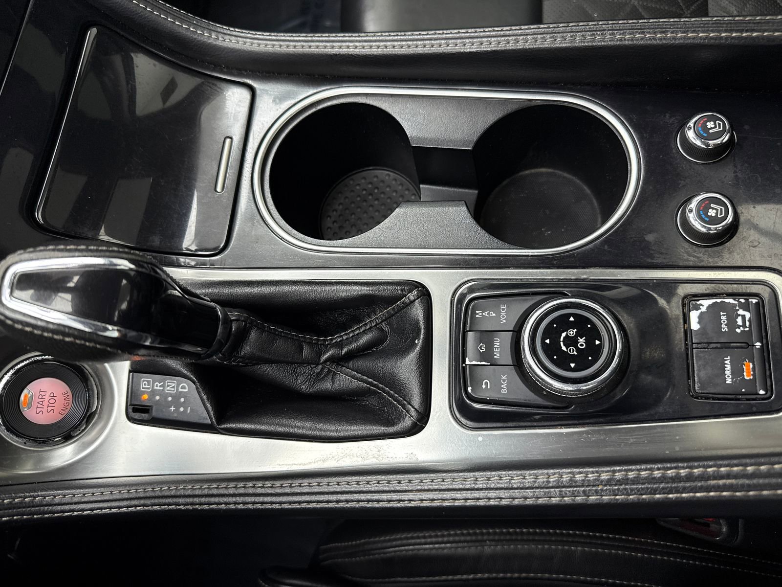 Used 2017 Nissan Maxima Platinum image 30