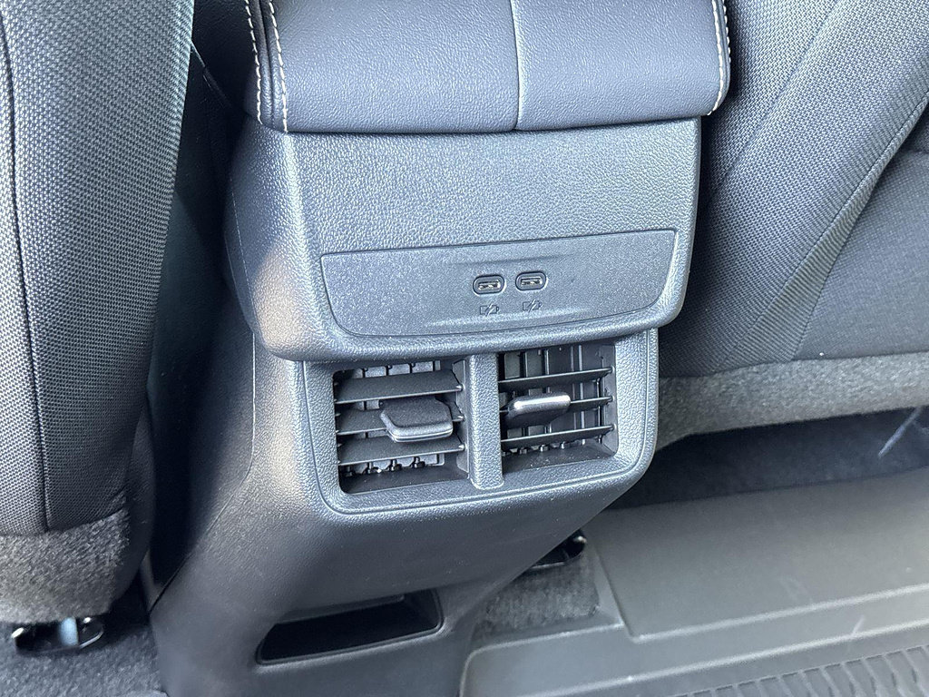 New 2027 GMC Terrain Elevation w/ LPO, Floor Liner Package FWD image 25