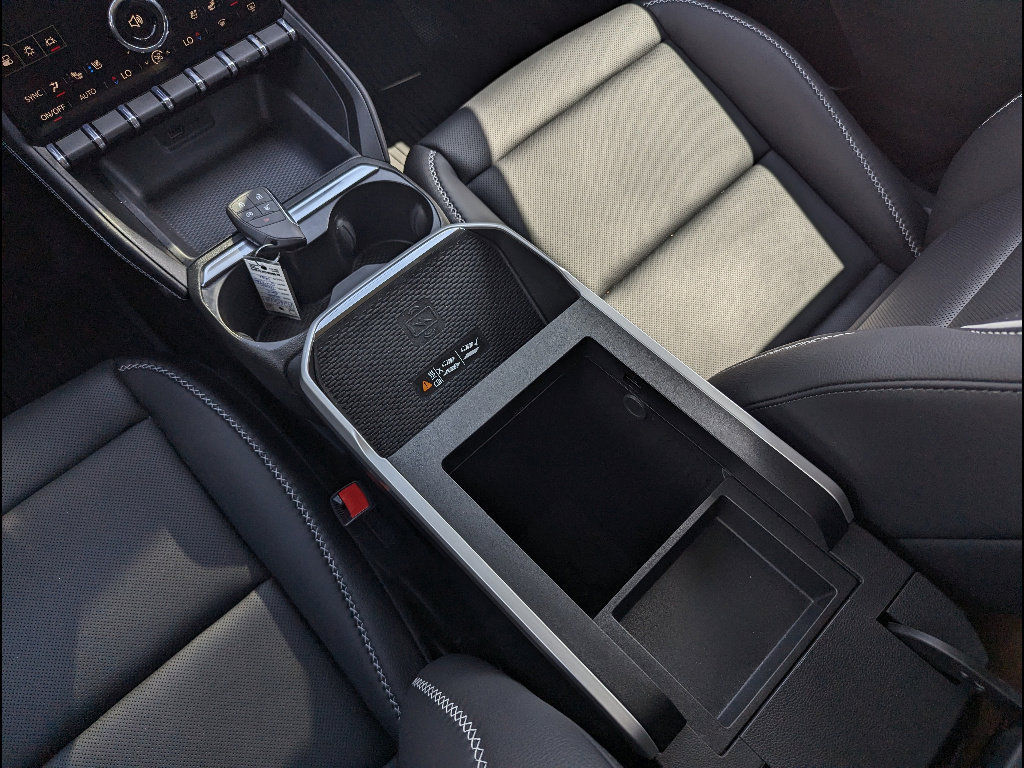 Used 2026 GMC Terrain Denali w/ LPO, Floor Liner Package AWD/4WD image 34