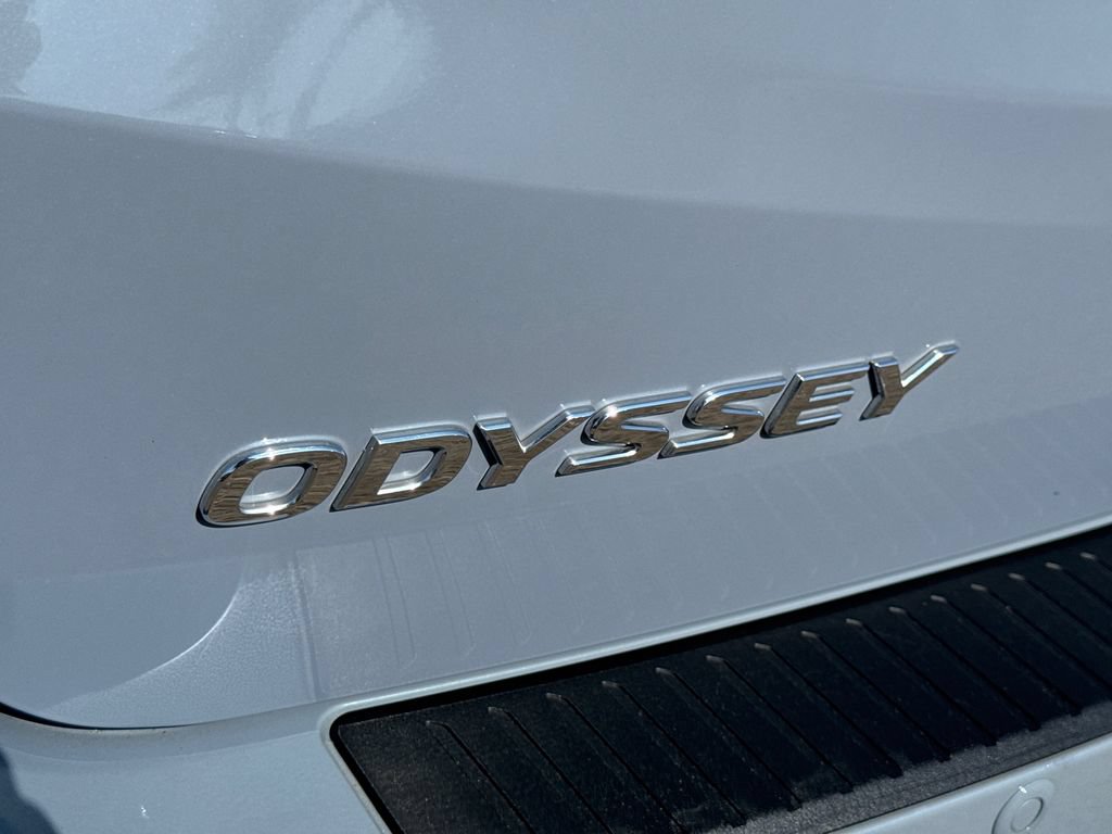 Used 2023 Honda Odyssey Touring image 12