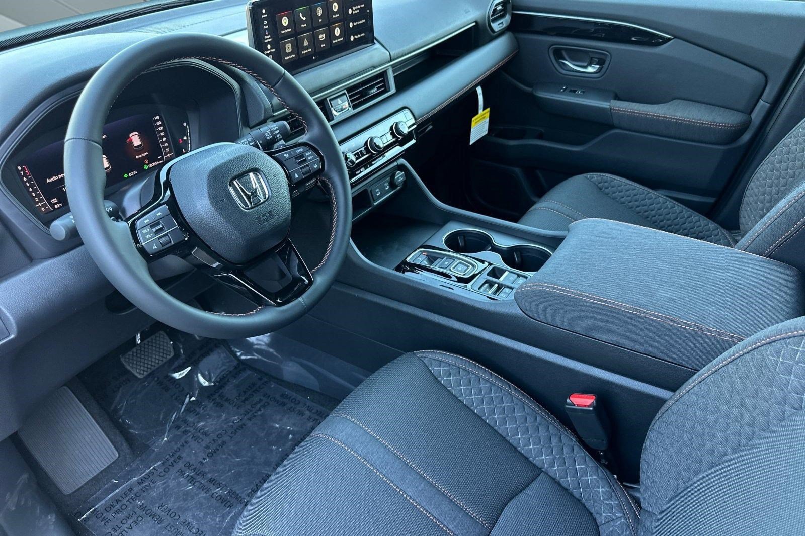 New 2026 Honda Pilot Sport image 4
