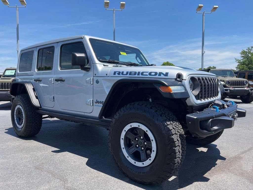 Used 2024 Jeep Wrangler Unlimited Rubicon 4xe w/ Capability Package AWD/4WD image 63