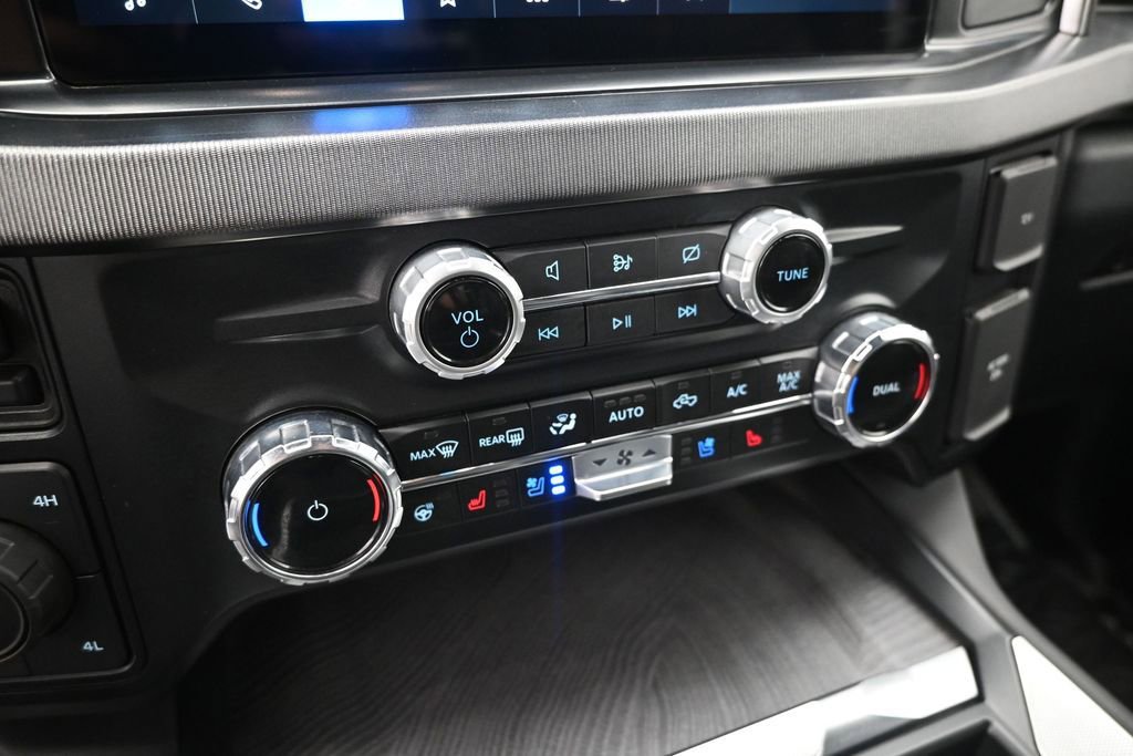 Used 2024 Ford F250 Platinum AWD/4WD image 24