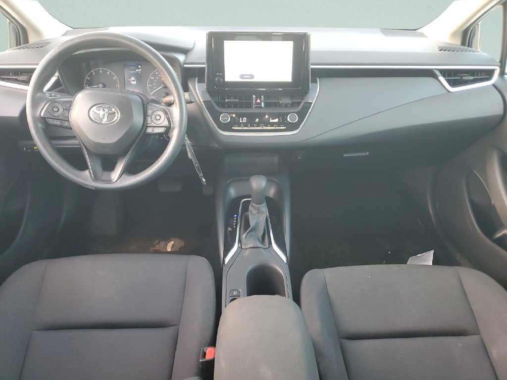 Used 2024 Toyota Corolla LE FWD image 11