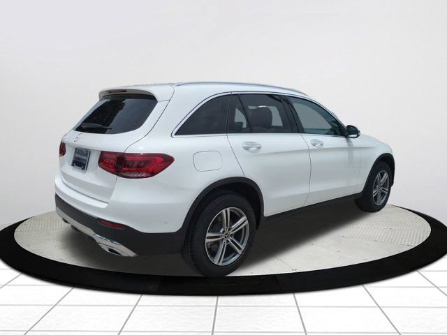 Used 2022 Mercedes-Benz GLC 300 image 3