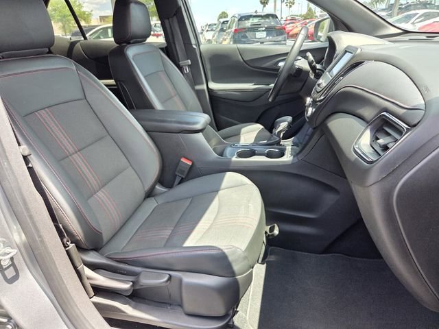 Used 2023 Chevrolet Equinox RS FWD image 17