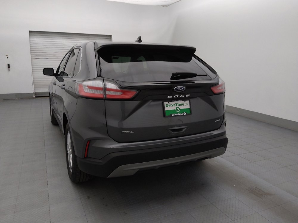 Used 2024 Ford Edge SEL image 6
