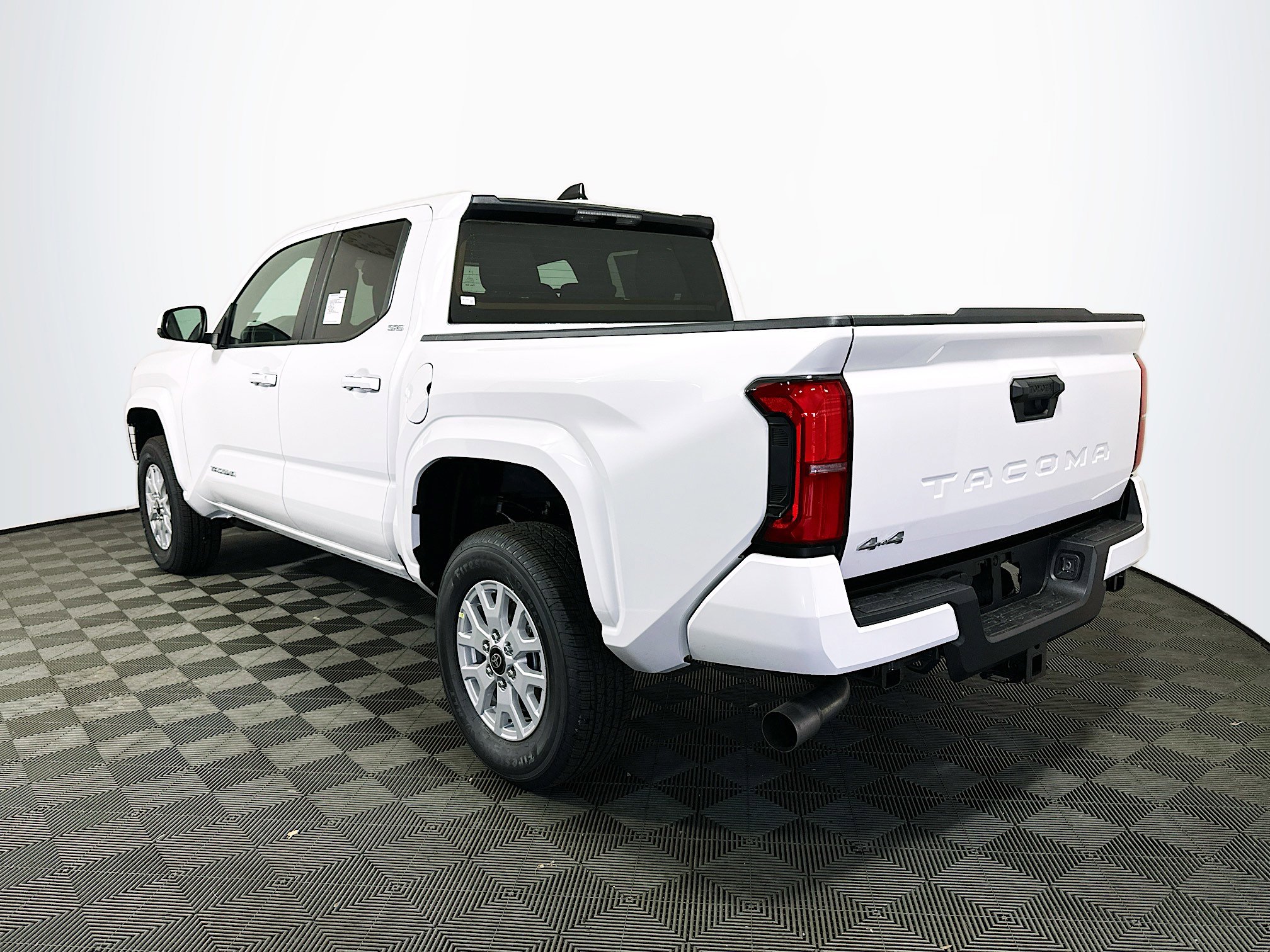 New 2026 Toyota Tacoma SR5 image 5