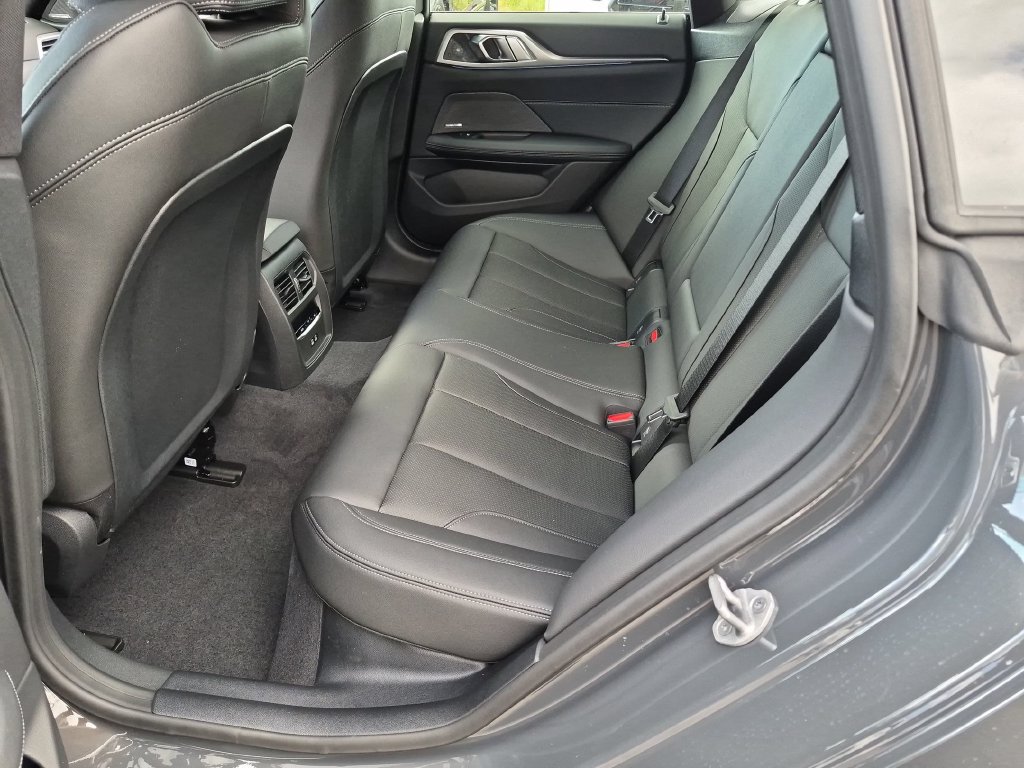 New 2026 BMW i4 eDrive40 w/ M Sport Package RWD image 35