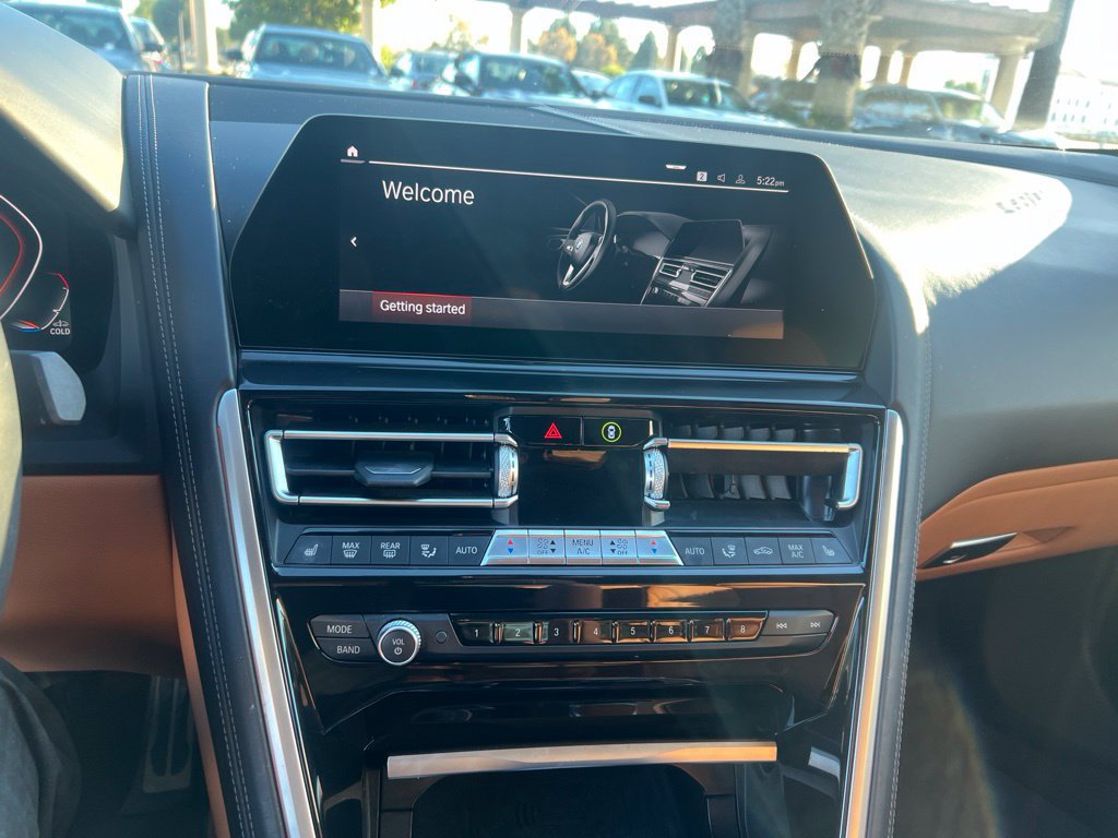 Used 2022 BMW 840i Coupe w/ Driving Assistance Package RWD image 17